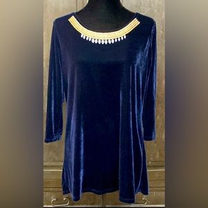 La Vanya Midnight Blue Velvet long sleeves Tunic w/rhinestones -Size Medium